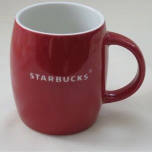 Starbucks red barrel coffee/tea mug. 2011